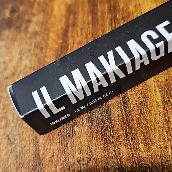 IL MAKIAGE Waterproof Silky Matte Inkliner Black Eyeliner 0.04 oz NEW - Picture 2 of 5